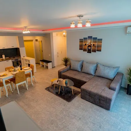 Apartment Marc Moonlight Mamaia
