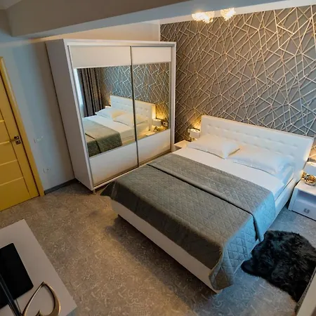 Apartment Marc Moonlight Mamaia