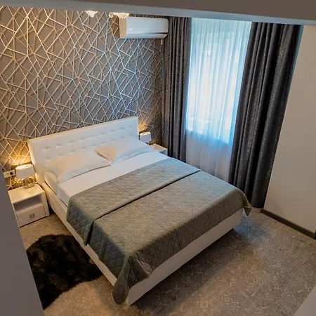 Apartment Marc Moonlight Mamaia