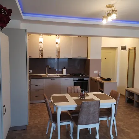 Apartament Marc Moonlight Mamaja