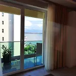 Apartment Marc Moonlight Mamaia