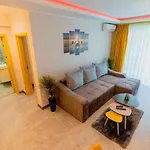 Apartment Marc Moonlight Mamaia